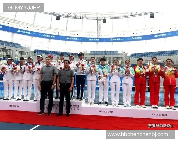 南京网球队荣登全国网球配合排行榜第五名展现实力与团队精神